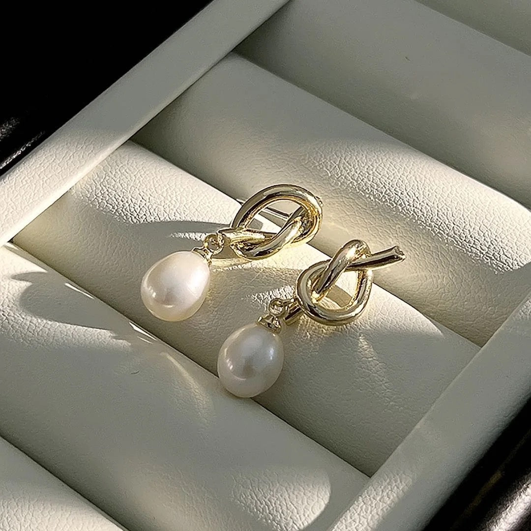 Premium Ivory Pearl Infinity Stud Earrings (925S Silver)