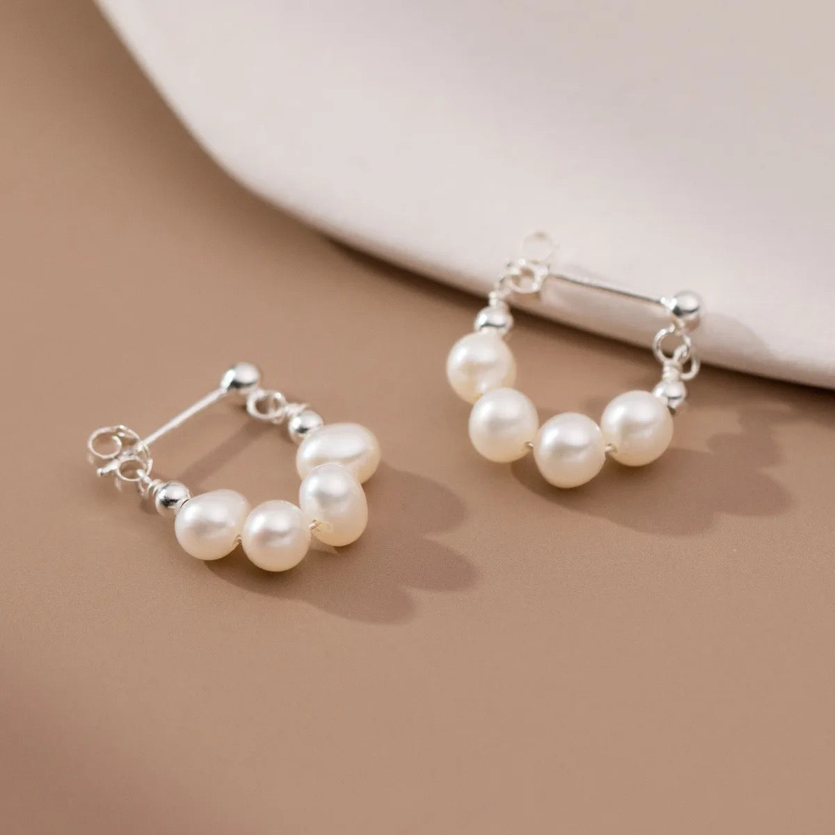 Monaco Charming Pearly Earrings (925S Gold/Silver)