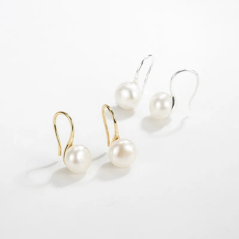 New Classic Shiny Pearl Hook Earrings (925S/Silver)