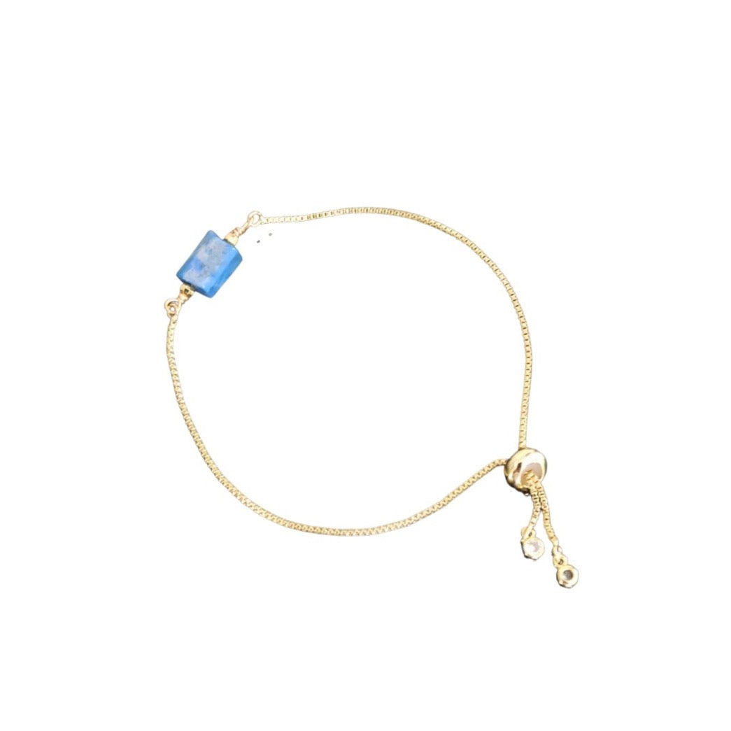 Kyanite Charm Adjustable bracelet (Silver/Gold)